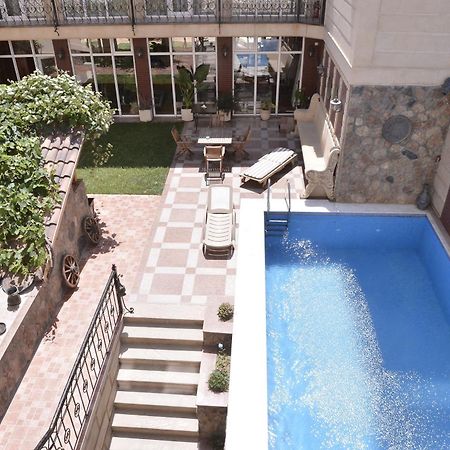East Legend Hotel Baku Extérieur photo