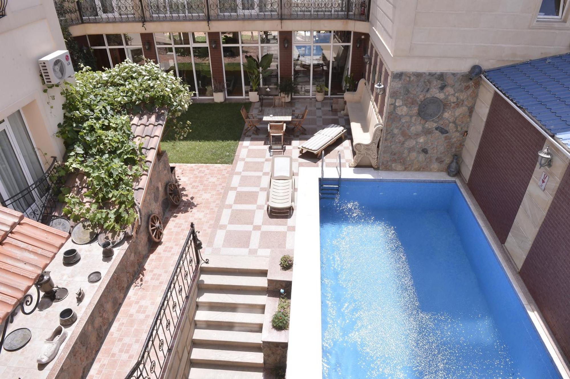East Legend Hotel Baku Extérieur photo
