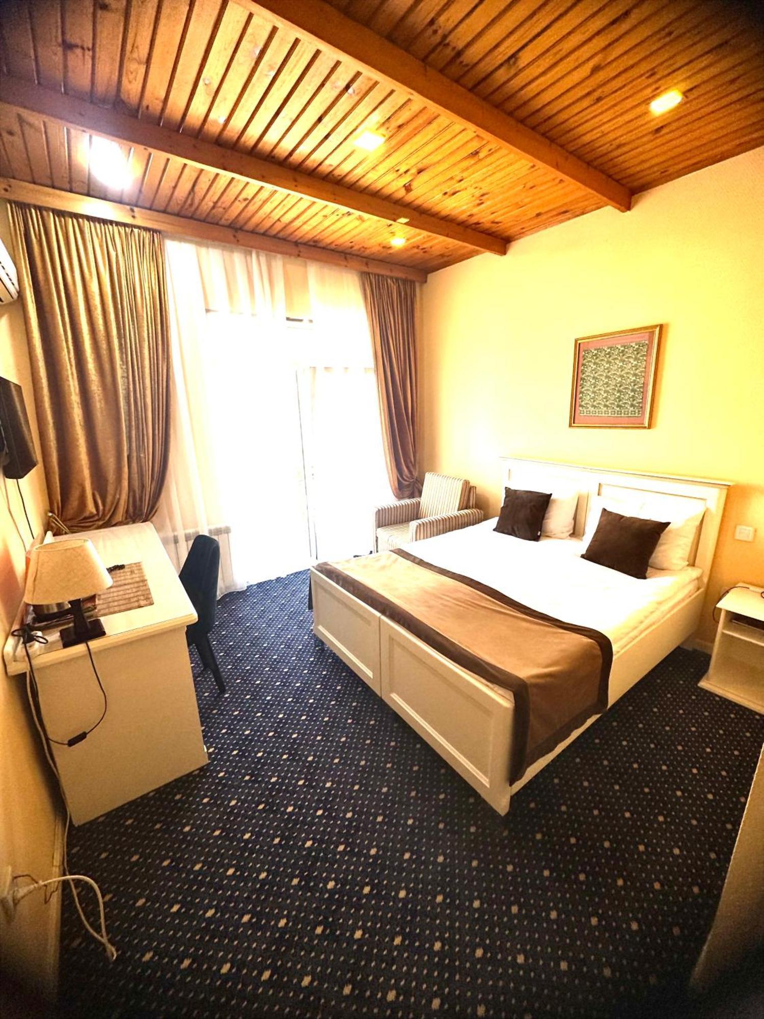 East Legend Hotel Baku Extérieur photo
