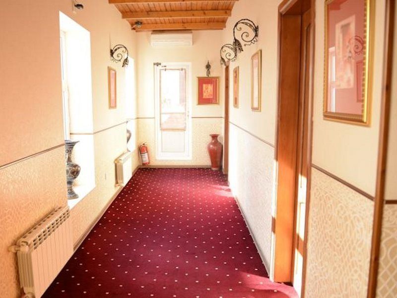 East Legend Hotel Baku Extérieur photo