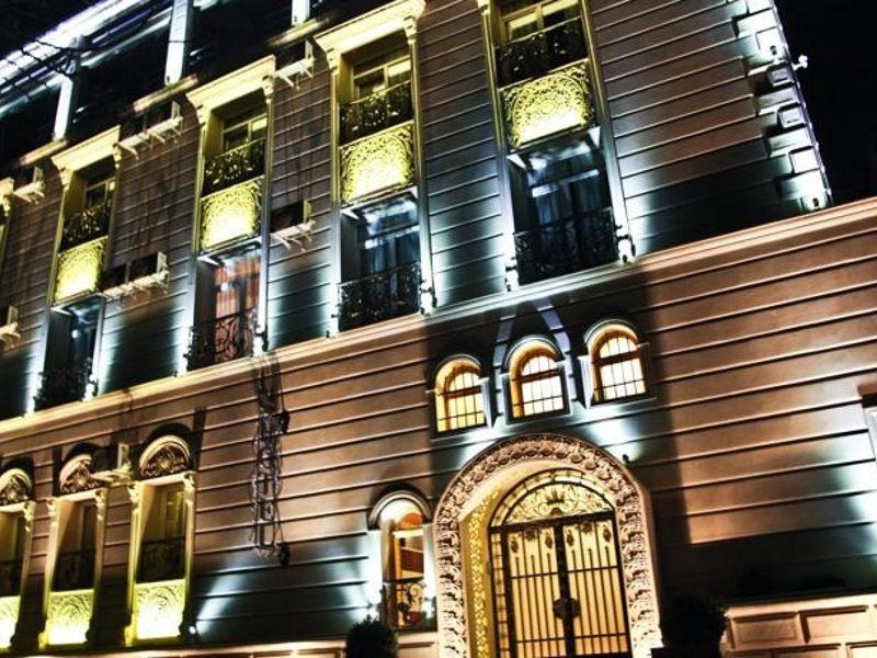 East Legend Hotel Baku Extérieur photo